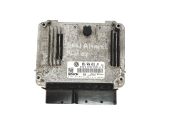 Calculateur 03G906021JN 0281013676  VW Bosch