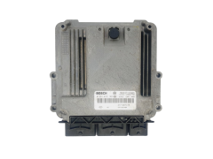 Calculateur 0281019148 237102748R 237102747R Renault Bosch 43817