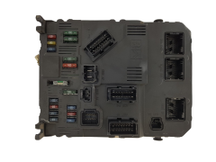 Calculateur BSI E02-00 S118085210D 9645747480 PSA Siemens 1496