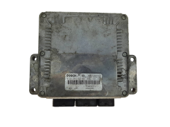 Calculateur 0281011325 8200309318 8200309329 Renault Bosch 14044