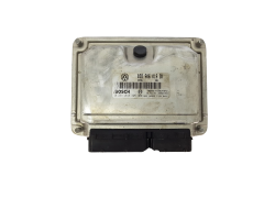 Calculateur 038906019BK 0281010305 VW Bosch 18615