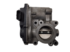 Boitier Papillon D’admission Renault 8200570865 8200578645 2524