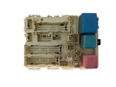 Boîtier Fusibles Toyota 82730-52700 20200