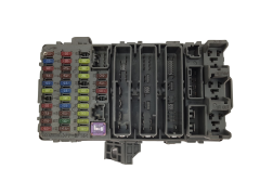 Boîtier Fusibles Honda 38200SWA 52575LM