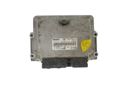 Calculateur Fiat 55188214 0281011421 19242ADD Bosch 46245