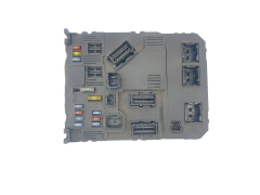 Calculateur BSI S118085300M 9653667280 PSA Siemens 40150