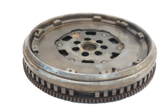 Volant Moteur Bimasse 302058286R 123003948R 123006354R 1.5 dci Renault Dacia Volant Moteur Bimasse 302058286R 123003948R 123006354R 1.5 dci Renault Dacia