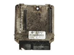 Calculateur 03G906016M 0281011617 VW Bosch 19082