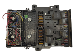 Boîtier Fusibles Chrysler P4707794