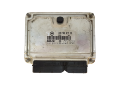 Calculateur 038906019CD 0281010218 VW Bosch 30709