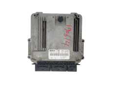 Calculateur 0281017977 237100899R 237101487R Renault Bosch 43923