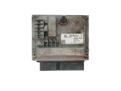 Calculateur 03P906021B 28271598 VW Seat Audi Delphi 44184