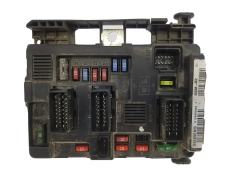 Calculateur BSM-B2 9650618580 U118470002J PSA Siemens 1330 Calculateur BSM-B2 9650618580 U118470002J PSA Siemens 1330