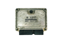 Calculateur 038906019JN 0281011027 VW Bosch  33222