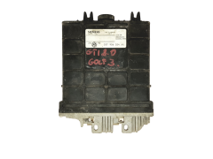 Calculateur Ecu VW 037906024AG 5WP4158 Siemens 24768