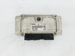Calculateur PSA Toyota 89661-0H022 0261208702 Bosch 38196