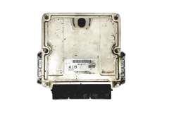 Calculateur 0281011087 8200065996 8200233343 Volvo Bosch 21894