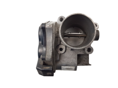 Boitier Papillon D’admission Renault 8200987453C H8200727648 2.0 2.3 DCI  2396