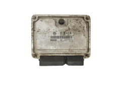 Calculateur 045906019AB 0281010503 VW Bosch 