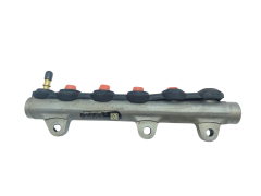 Rampe D'injection Bosch Renault 0445214155 8200842432 2.0 DCI