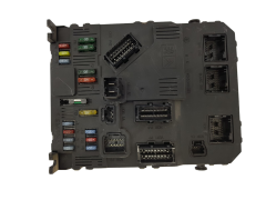 Calculateur BSI E02-00 MG 9657999780 S118085220F PSA 1162