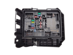 Calculateur Renault Clio 5 Captur 2 284B61704R 0km 4 Calculateur Renault Clio 5 Captur 2 284B61704R 0km 4