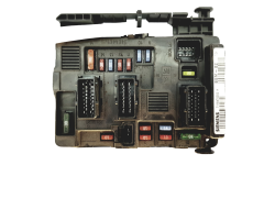 Calculateur BSM-B2 T118470002H 9643498980 PSA Siemens 23592
