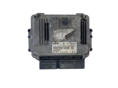Calculateur 51806557 0281012882 4D34A3AEM Alfa Romeo Bosch 47611