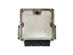 Calculateur 0281001934 8200039569 8200078730 Renault Bosch 37112
