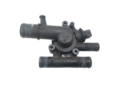 Boitier Thermostat D'eau moteur 8200674366 1.9 dCi Renault Megane 2 Scenic 2