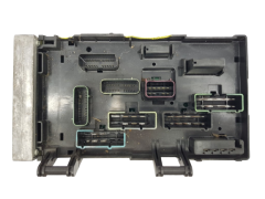Boîtier Fusibles Chrysler 05144579AC 05144509AF 19611