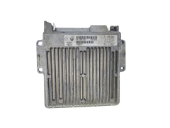 Calculateur 7700108452 7700105560 7700108440 Renault 62214