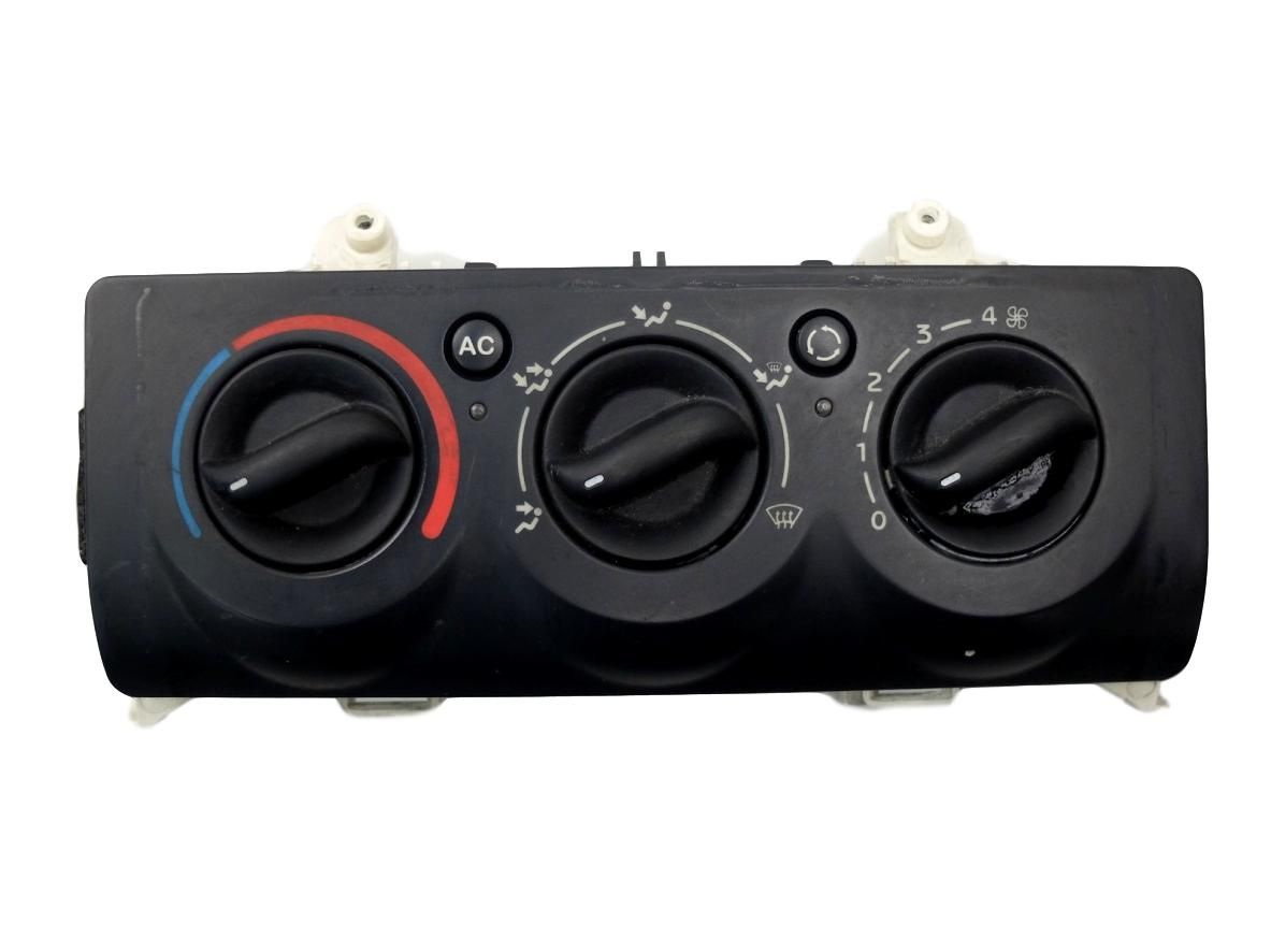 Moteur Ventilateur Chauffage Climatisation AC Clio 2 8200147160 7701051263 main product photo