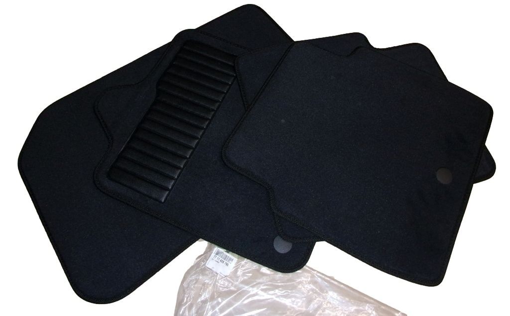Carpette De Voiture Nouvelle Original 7711426795 Renault Latitude main product photo