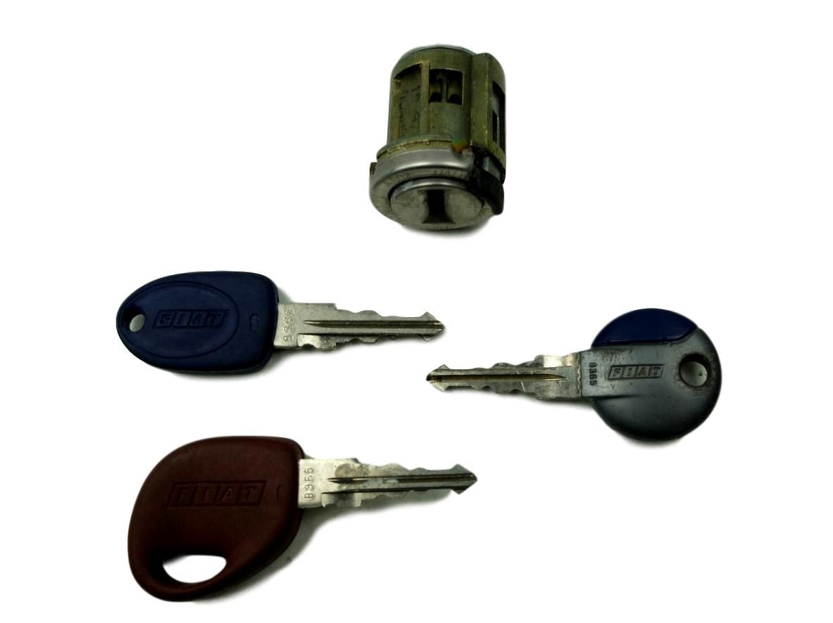 Commutateur D’allumage Fiat Barchetta main product photo