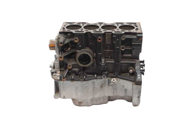Bloc Moteu,Bloc Cylindres 1,5 dci K9KP820 Renault Twingo 2 K9K820 12126 main product photo
