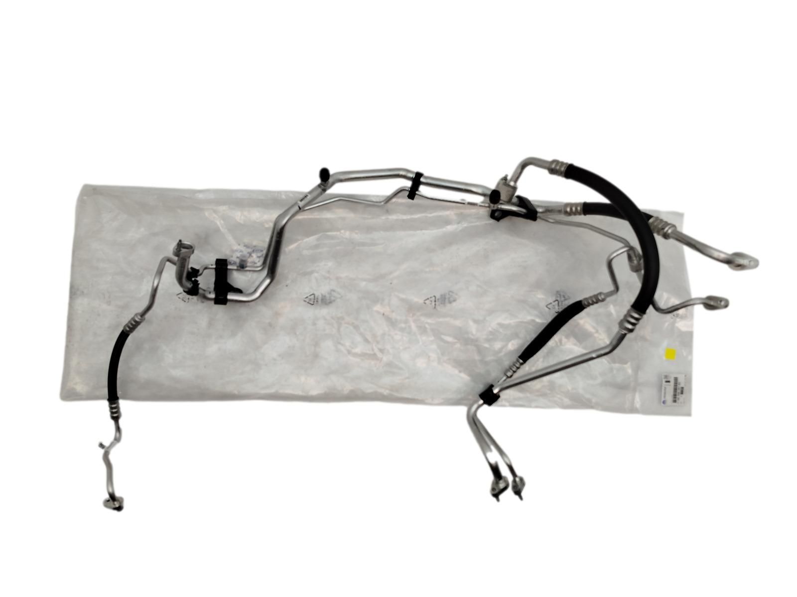 Tuyau De Climatisation Original 9838638180 Citroen Peugeot main product photo