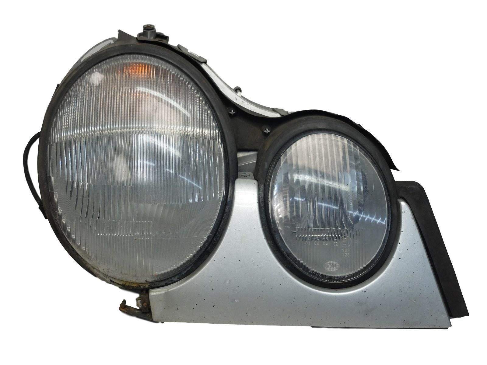 Phare Droit Mercedes E W210 A2108200461 main product photo