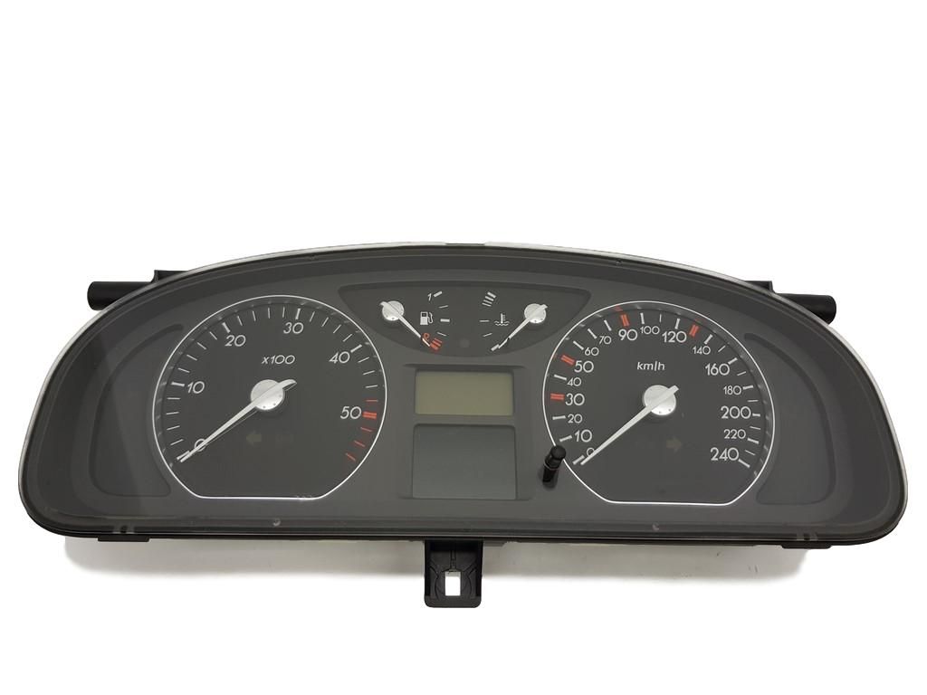 Bloc Compteurs Vitesse Renault Laguna 2 8200218888 B 17318 main product photo