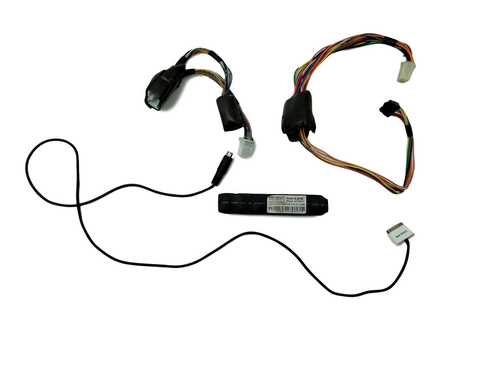 Installation D’intérieur Dension Ice Link Plus Toyota iPod main product photo