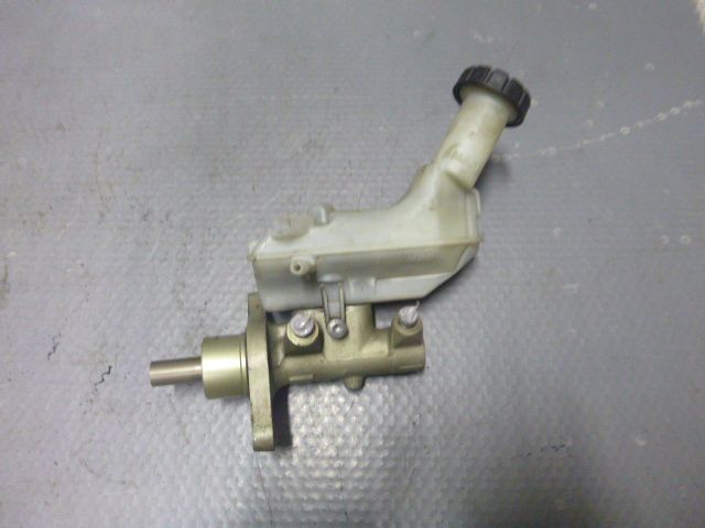 Pompa hamulca hamulcowa 7701208838 Renault Clio 3 main product photo