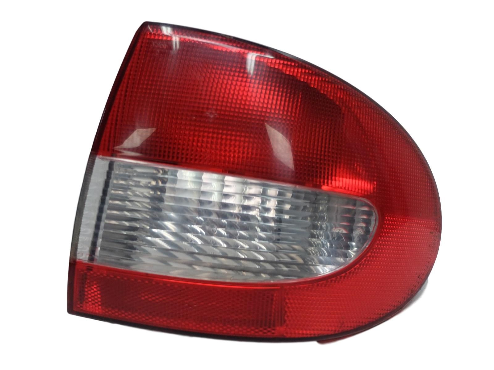 Phare De Voiture Droit Arrière Renault Megane Classic 7700428059 main product photo