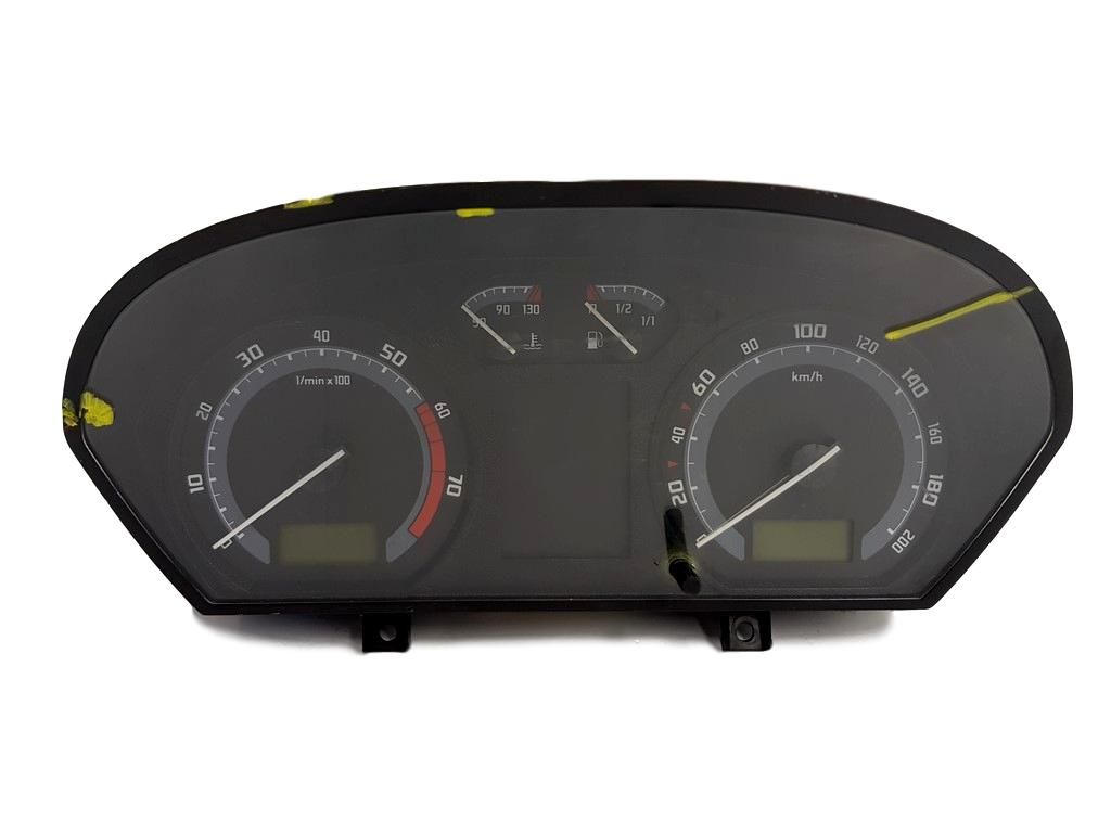 Bloc Compteurs Vitesse Skoda Fabia 88311298 main product photo