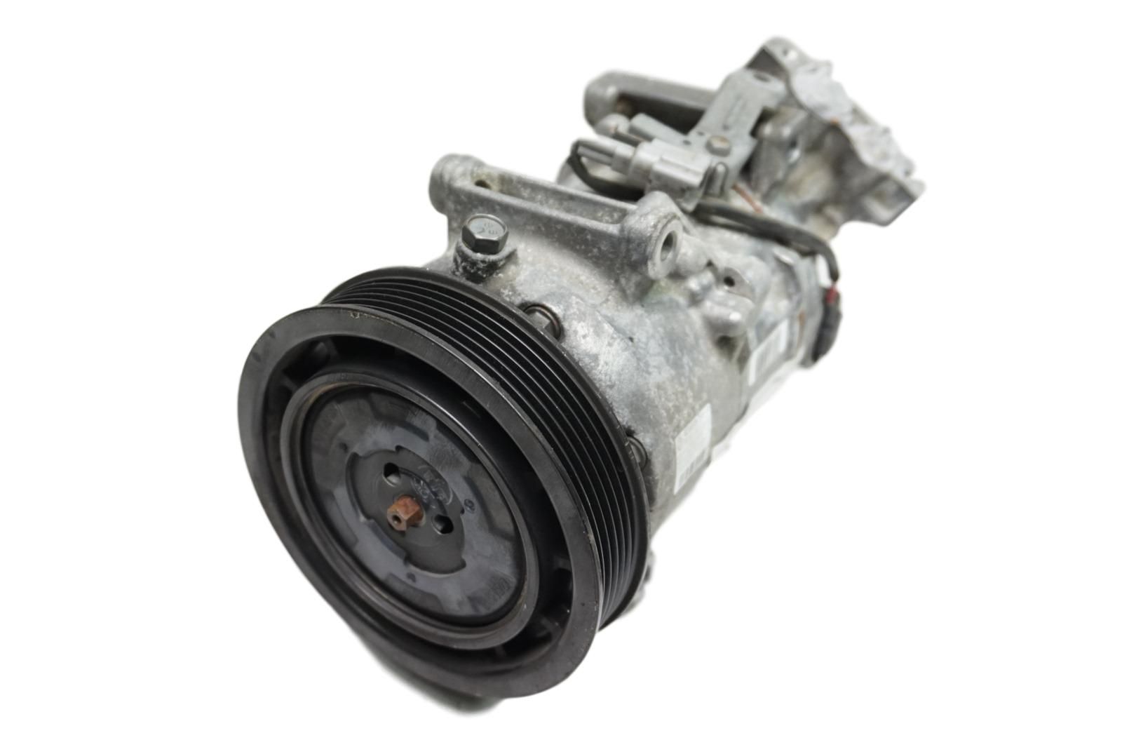 Compresseur De Climatisation  8200939386 1,5 dci 1,6 Megane 3 Renault main product photo