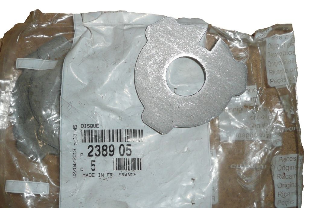 Prise de courant Nouvelle Original 2389.05 238905 Citroen Peugeot main product photo