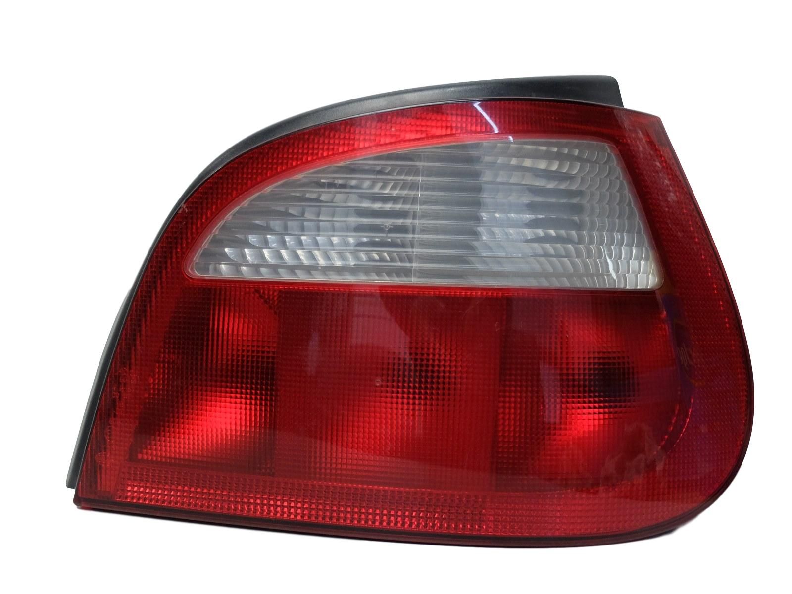 Phare De Voiture Droit Arrière 7700428321 Renault Megane I main product photo