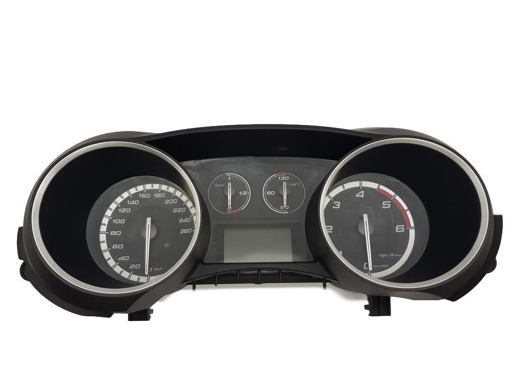 Bloc Compteurs Vitesse Alfa Romeo Giulietta 50521957 A2C32419300 18104 main product photo
