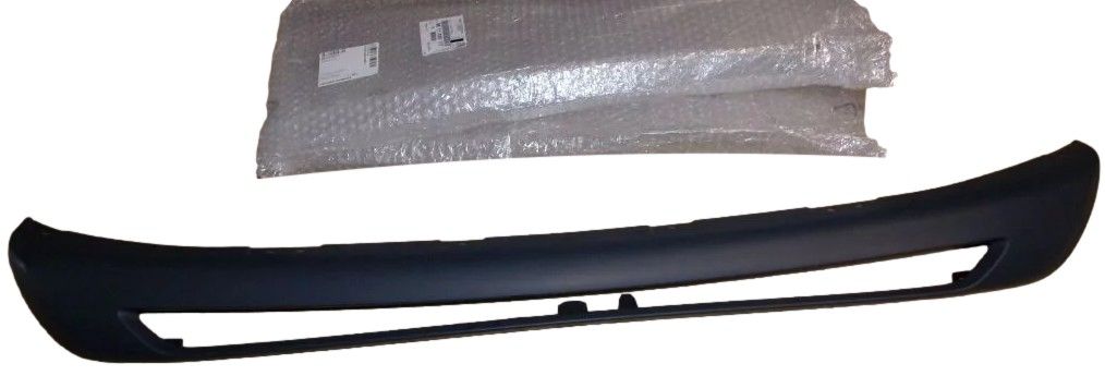 Moulure De Pare-Chocs Avant Original 981102011T Peugeot main product photo