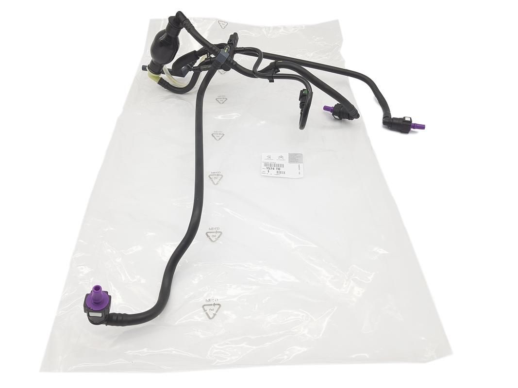 Tuyau D’alimentation Carburant Nouvelle Original Citroen/Peugeot 1.4 HDi C2 C3 NEMO 206 207 307 BIPPER 1574T0 main product photo