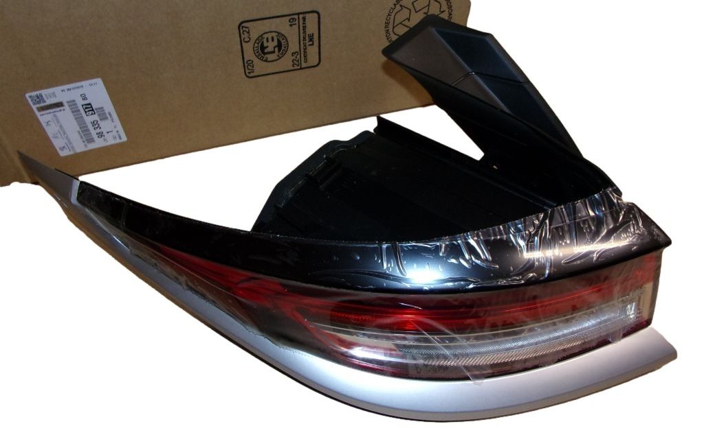 Phare De Voiture Gauche Arrière Original 9833591780 Citroen DS3 Crossback main product photo